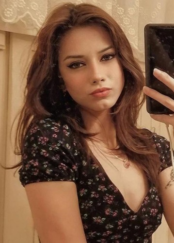 Sibel - Bağlarbaşi VIP Escort Bayan Modeli - Gerçek Fotoğraflı İlan
