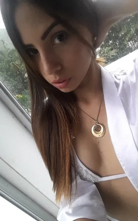 Irmak - Bağlarbaşi VIP Escort Bayan Modeli - Gerçek Fotoğraflı İlan